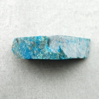 Chryzokola cięta surowa 23x21 mm nr 186