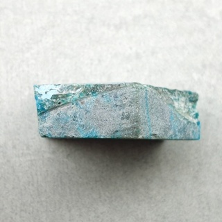 Chryzokola cięta surowa 26x20 mm nr 180