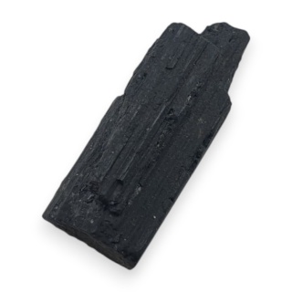 Czarny turmalin surowy 25x11 mm nr 829
