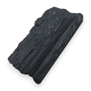 Czarny turmalin surowy 28x13 mm nr 759