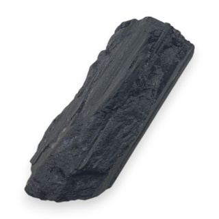 Black raw tourmaline 32x13 mm no 739
