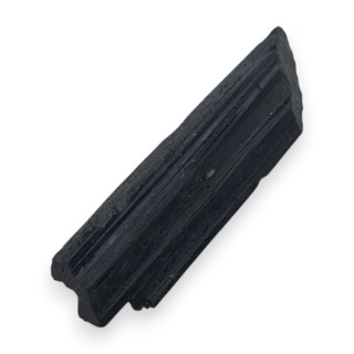 Czarny turmalin surowy 35x10 mm nr 795