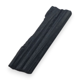 Black raw tourmaline 40x11 mm no 768