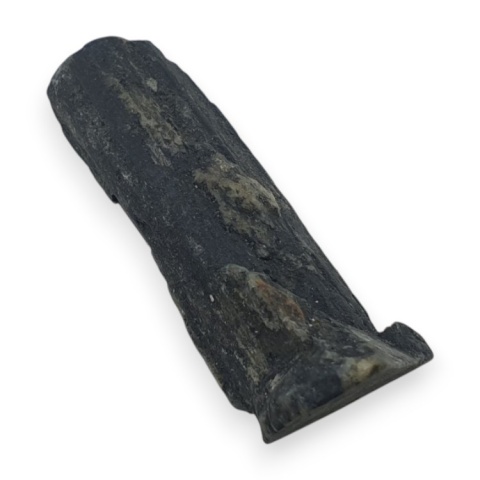 Black raw tourmaline 44x17 mm no 727