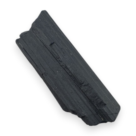 Czarny turmalin surowy 46x16 mm nr 711