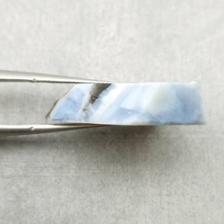 Opal niebieski cięty surowy 21x17 mm nr 201A