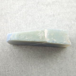 Opal niebieski cięty surowy 28x20 mm nr 148A