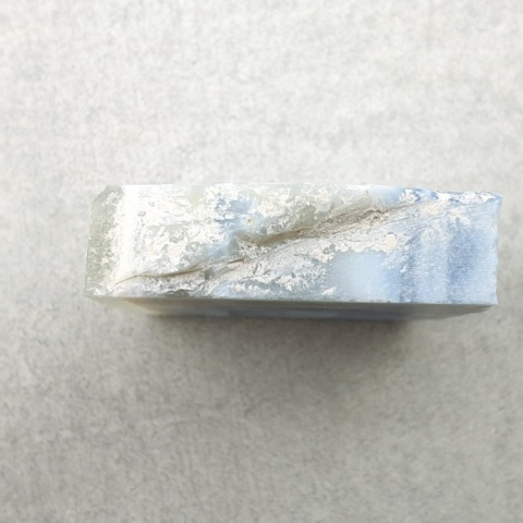 Opal niebieski cięty surowy 28x23 mm nr 121A