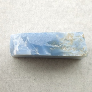 Opal niebieski cięty surowy 30x17 mm nr 165A