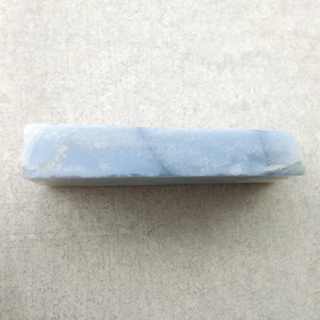 Opal niebieski cięty surowy 30x20 mm nr 175A