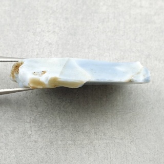 Opal niebieski cięty surowy 31x20 mm nr 181A