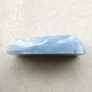 Opal niebieski cięty surowy 31x21 mm nr 166A