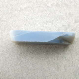 Opal niebieski cięty surowy 32x18 mm nr 146A