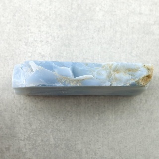 Opal niebieski cięty surowy 33x18 mm nr 152A
