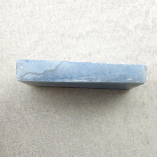 Opal niebieski cięty surowy 33x20 mm nr 117A