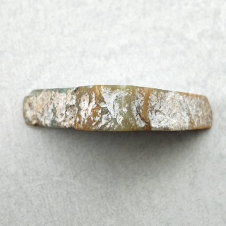 Opal niebieski cięty surowy 34x24 mm nr 128A