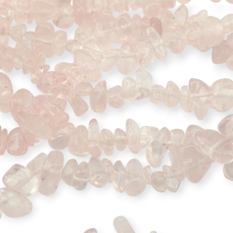 Kwarc różowy sieczka 5-8 mm sznur 80 cm