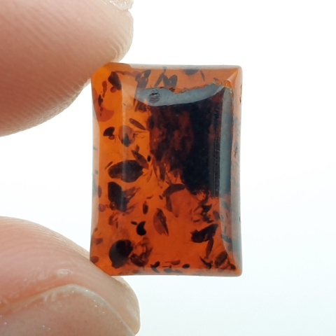 Bursztyn bałtycki kaboszon 14x10 mm nr A80