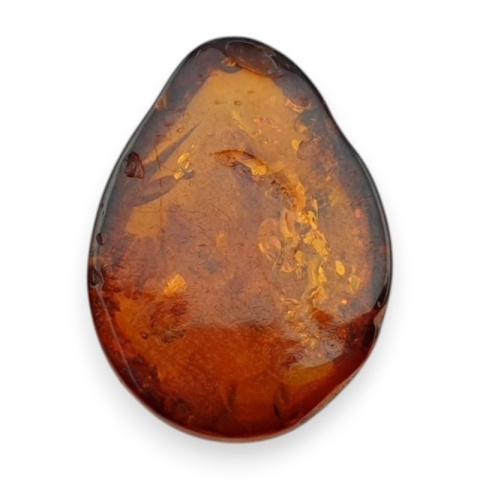 Bursztyn bałtycki kaboszon 18x13 mm nr 949