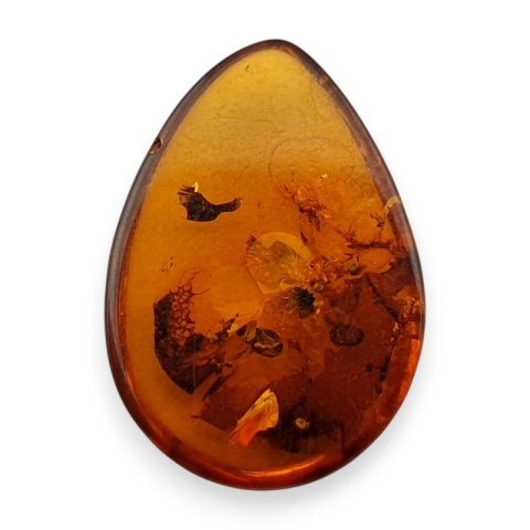 Bursztyn bałtycki kaboszon 18x13 mm nr A101