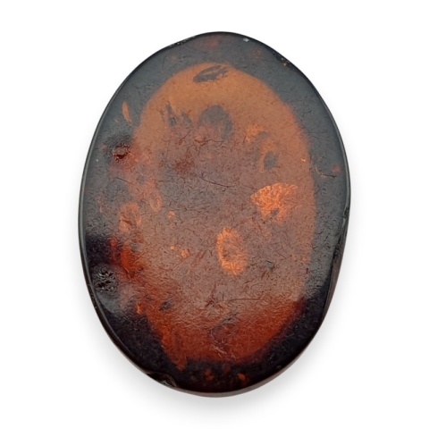 Bursztyn bałtycki kaboszon 18x13 mm nr A93