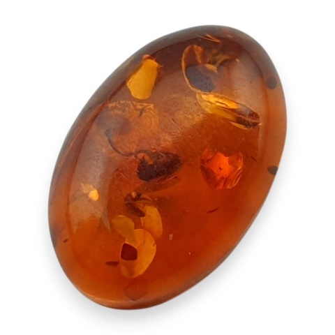 Bursztyn bałtycki kaboszon 12x8 mm nr A367