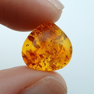 Baltic amber cabochon 13x12 mm no A212