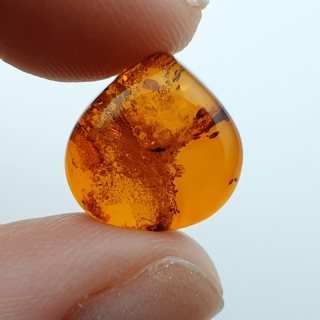Baltic amber cabochon 13x13 mm no A175
