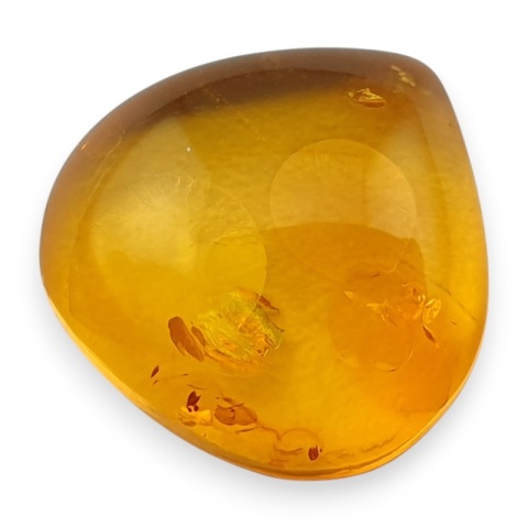 Bursztyn bałtycki kaboszon 13x13 mm nr A238