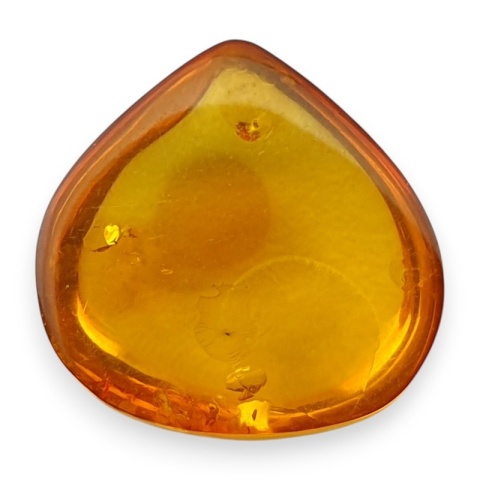 Bursztyn bałtycki kaboszon 13x13 mm nr A238