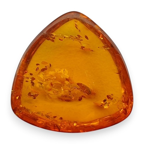 Bursztyn bałtycki kaboszon 14x14 mm nr A221