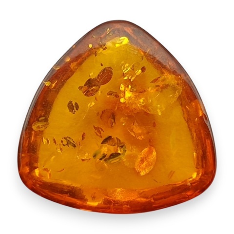 Bursztyn bałtycki kaboszon 14x14 mm nr A229