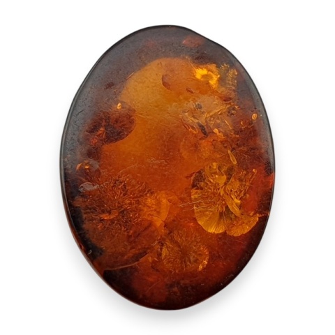 Bursztyn bałtycki kaboszon 16x12 mm nr A189