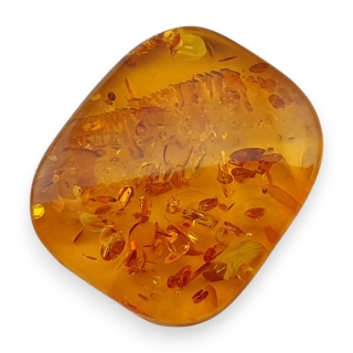 Bursztyn bałtycki kaboszon 16x13 mm nr A279