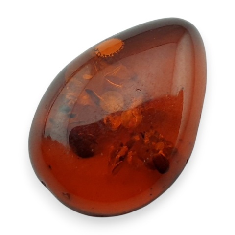 Bursztyn bałtycki kaboszon 17x12 mm nr A200