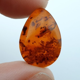 Bursztyn bałtycki kaboszon 18x13 mm nr A160