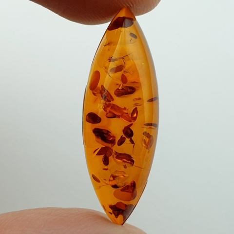 Bursztyn bałtycki kaboszon 29x10 mm nr A260