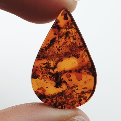 Baltic amber flat teardrop 25x16 mm no 25