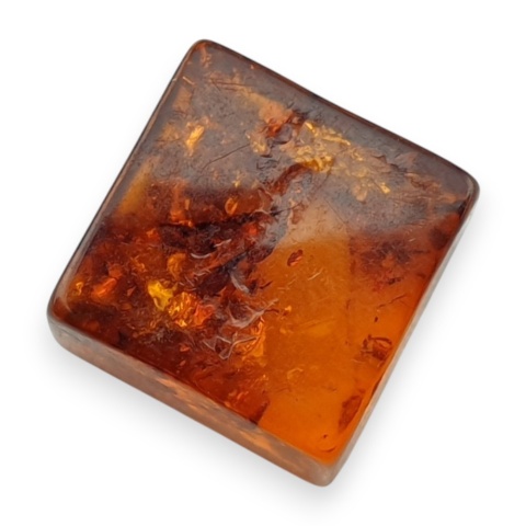 Bursztyn bałtycki płaski kwadrat 10x10 mm nr 22