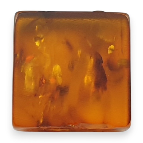 Bursztyn bałtycki płaski kwadrat 10x10 mm nr 27