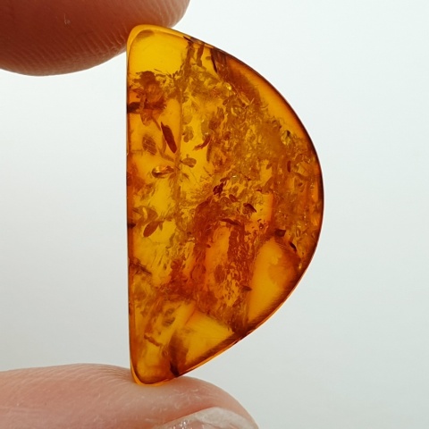 Bursztyn bałtycki płaskie półkole 22x12 mm nr 17