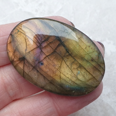 Labradorite cabochon 44x30 mm no A103