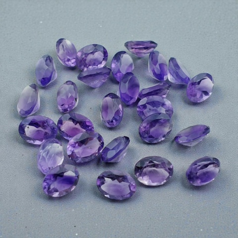 Ametyst owal fasetowany 8x6 mm 1 szt