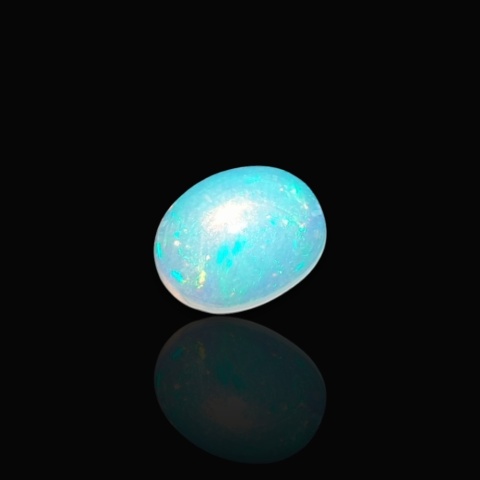 Ethiopian opal cabochon 10x10 mm no 942