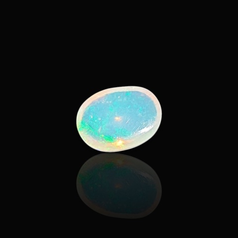 Ethiopian opal cabochon 10x10 mm no 942
