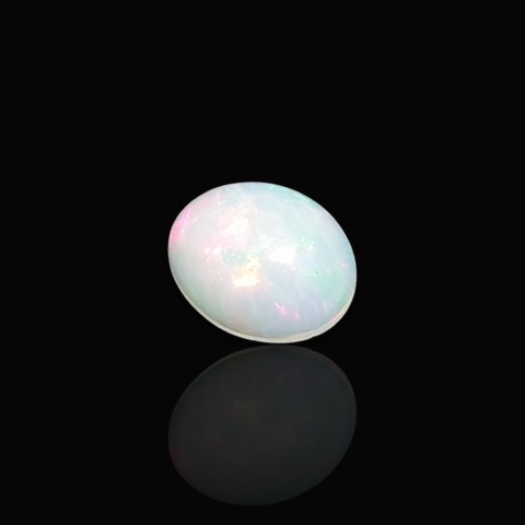 Ethiopian opal cabochon 10x8 mm no 947