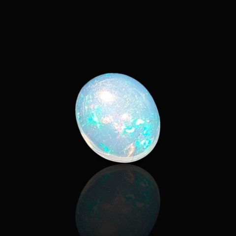 Ethiopian opal cabochon 10x8 mm no 948