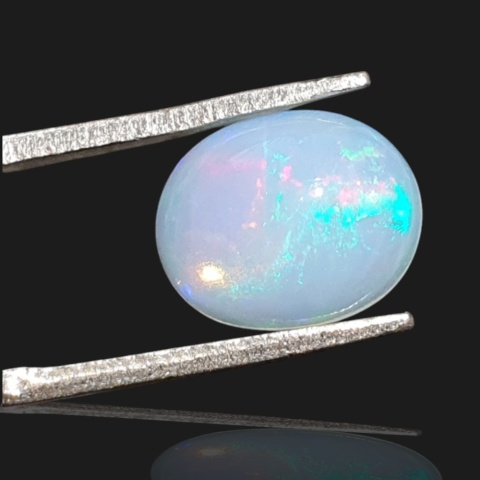 Ethiopian opal cabochon 11x9 mm no 936