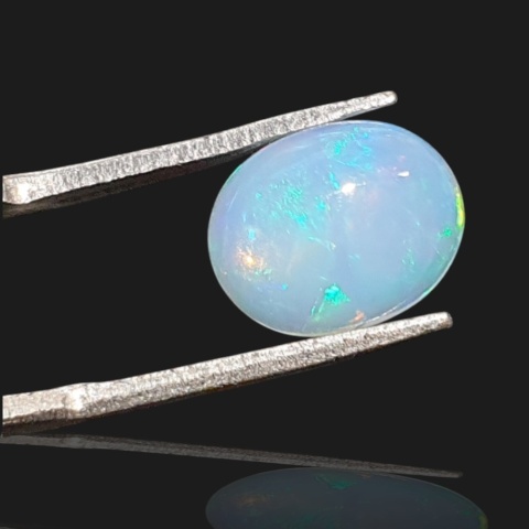Ethiopian opal cabochon 11x9 mm no 936
