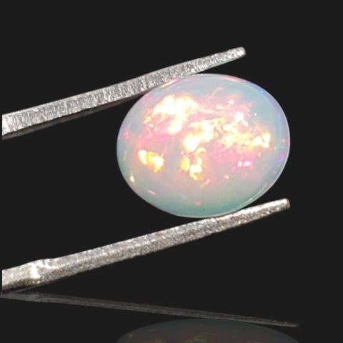 Ethiopian opal cabochon 11x9 mm no 941